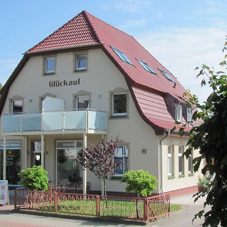 Ferienwohnungen Haus Glueckauf Kolpinsee Ngoại thất bức ảnh